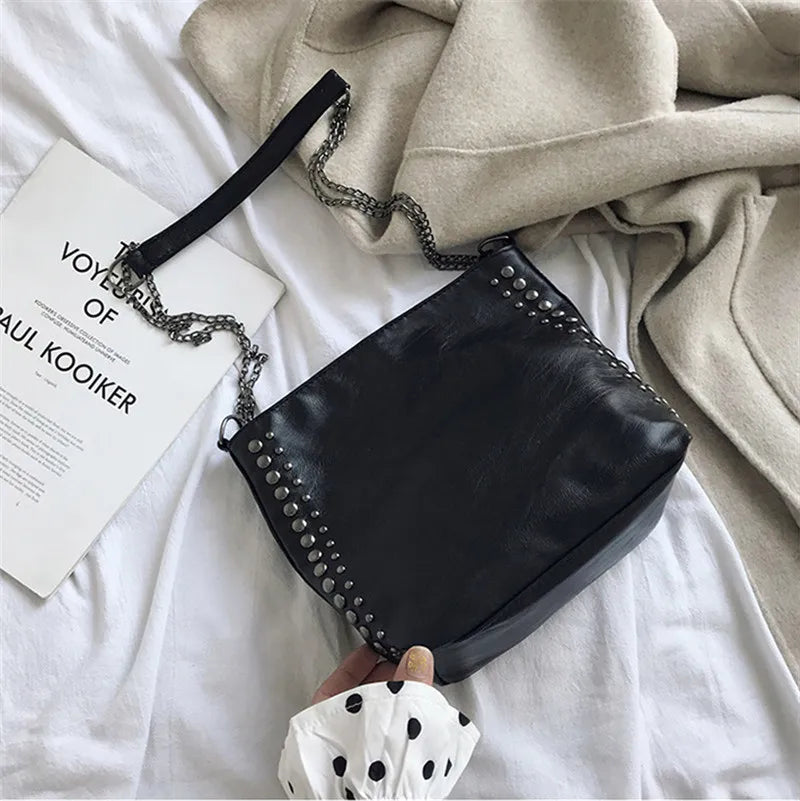 Rivet Handbag Women Large Capacity Retro Vintage Shoulder Bag