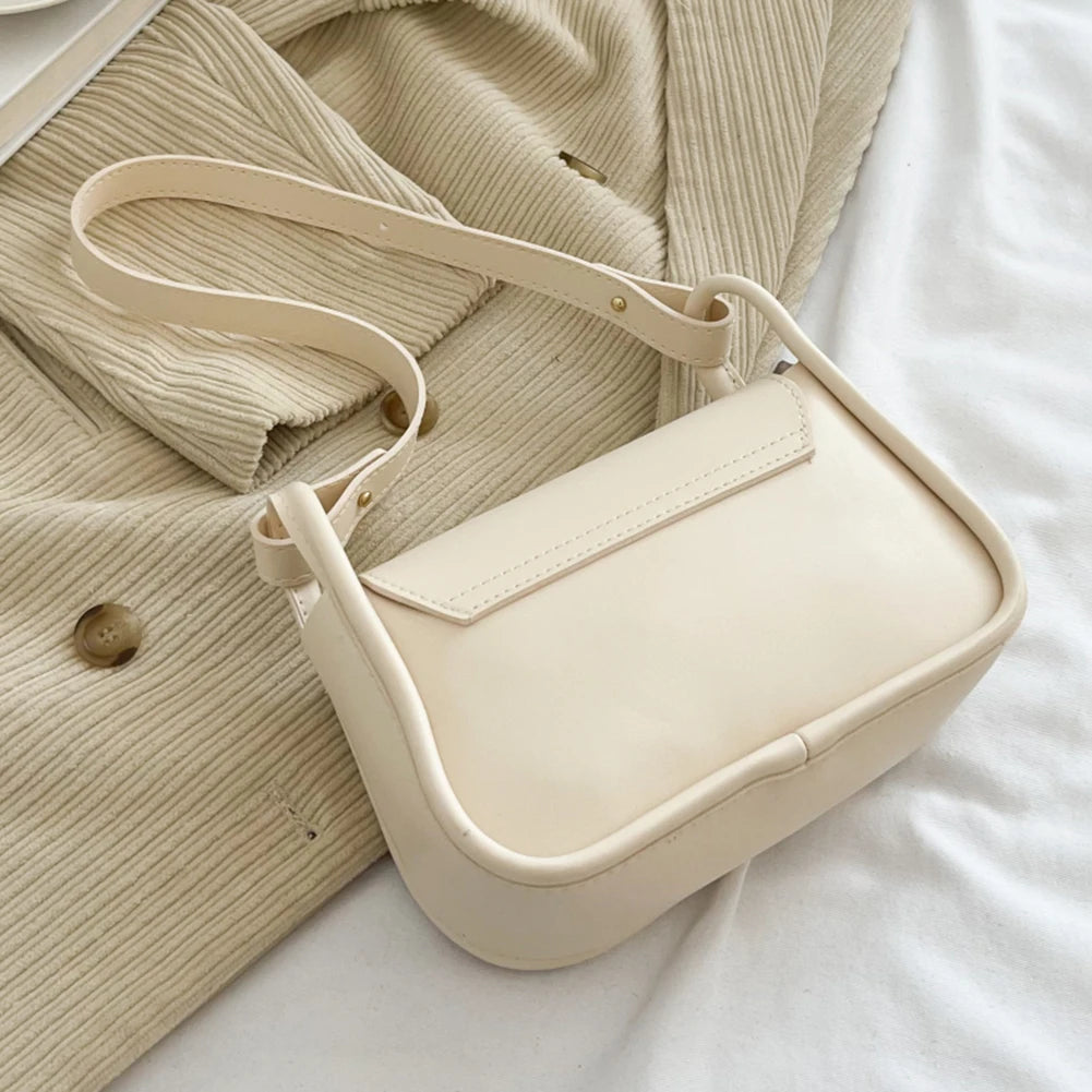 PU Leather Shoulder Bag Solid Flap Women Messenger Bag Love Clasp