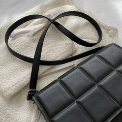 Plaid Small Crossbody Bag Lightweight for Weekend Vacation