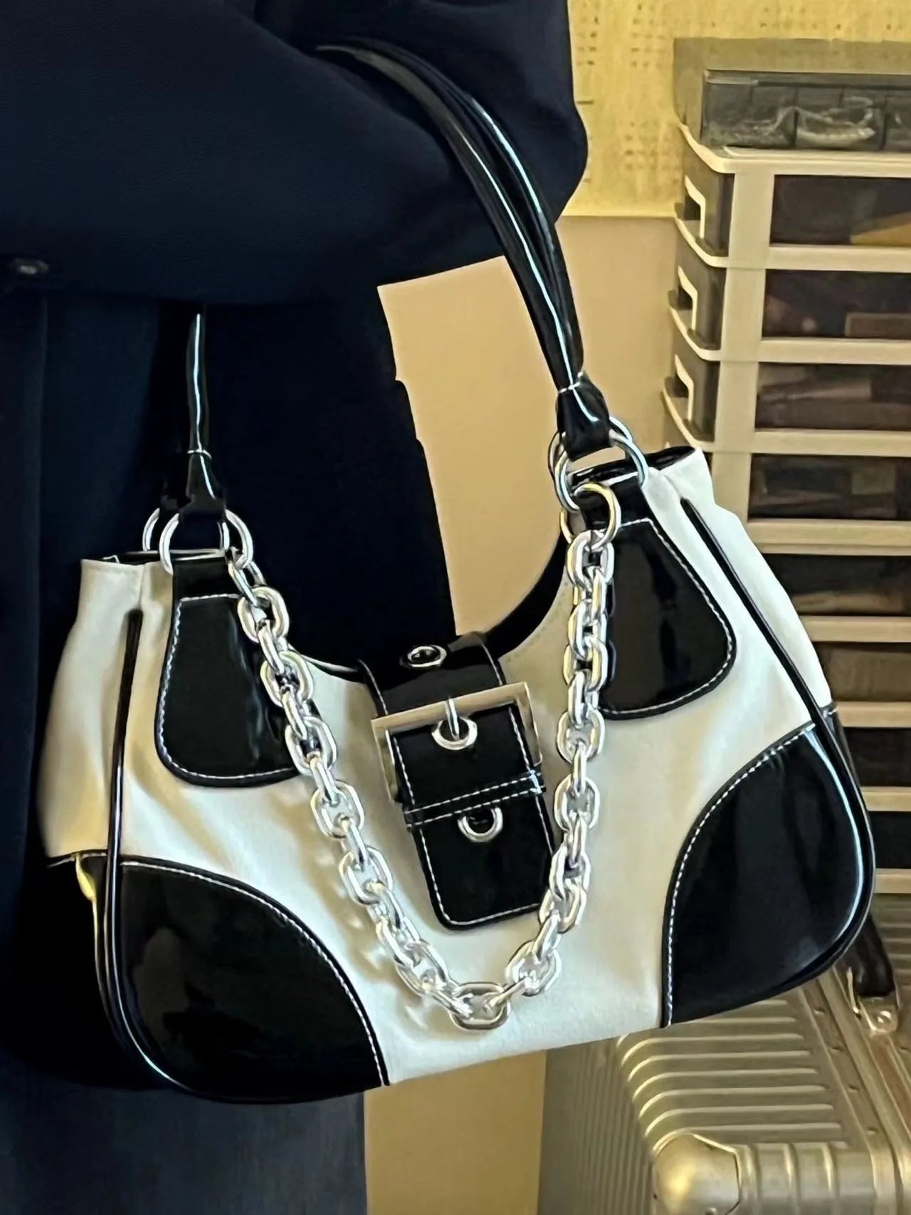 Patent Leather Canvas Underarm Bag Metal Chain Handbag Hip-Hop Style