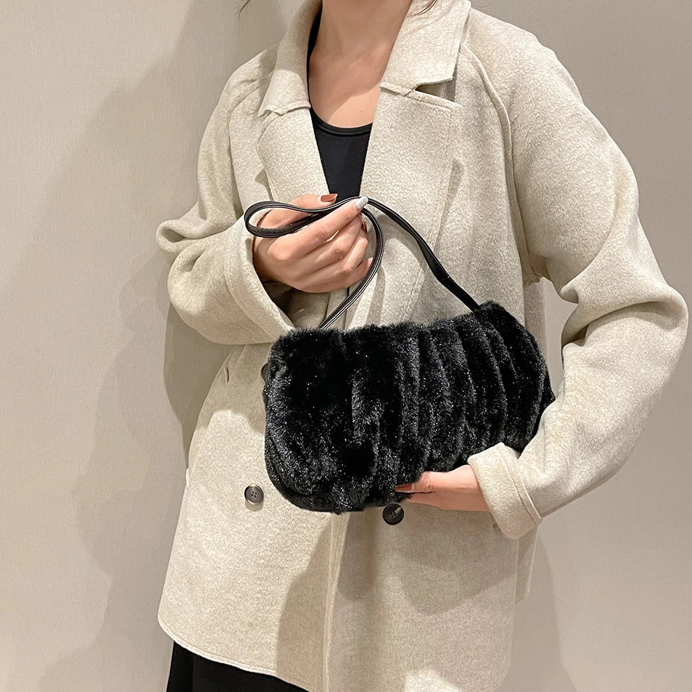 Soft Shoulder Bag for Autumn Winter Lady - Plush Cloud Commute Bags
