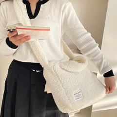 Soft Women Messenger Bag Warm Winter Handbag for Teenage Girls