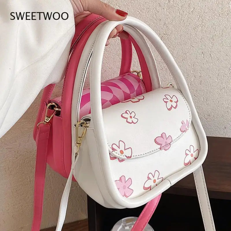 Women's Chessboard Lattice Messenger Bag
