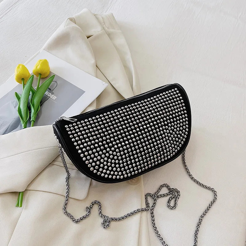 Women's Chain Messenger Shoulder Bag Casual Dumplings Saddle Bag