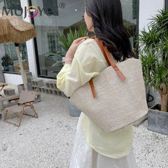 Portable Straw Shoulder Tote Bag Casual Large Capacity Braided Basket