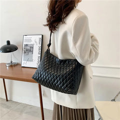 Women Cotton Padded PU Leather Large Capacity Handbag B559