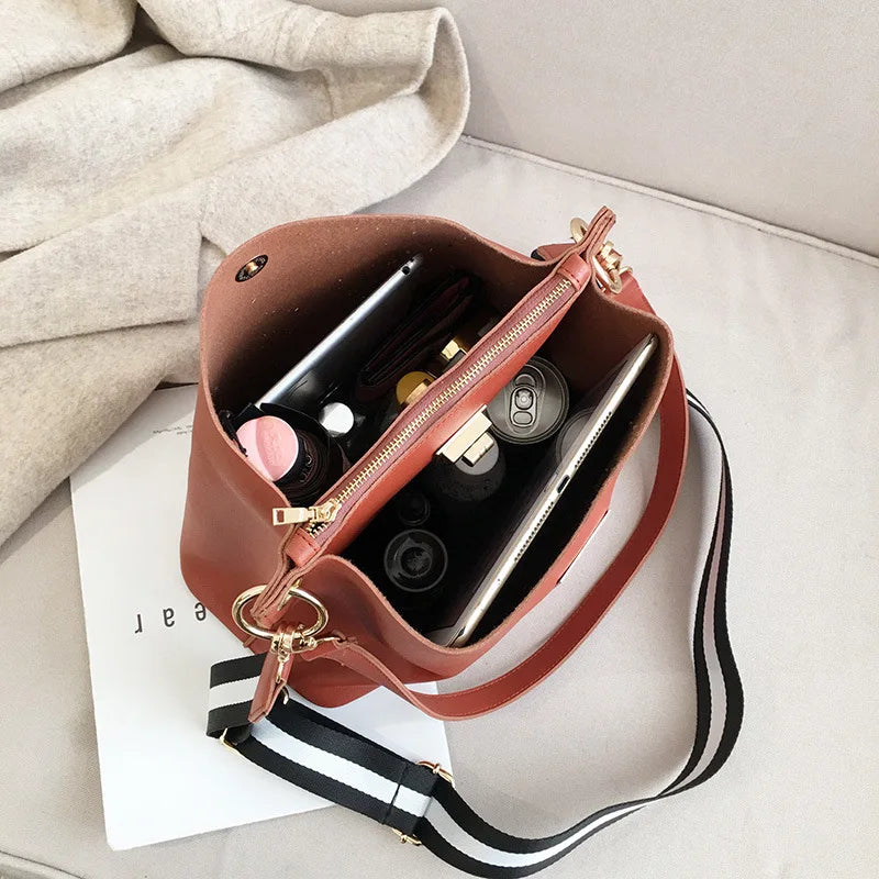 Casual Large Bucket Crossbody Bags Women Shoulder Messenger Purses