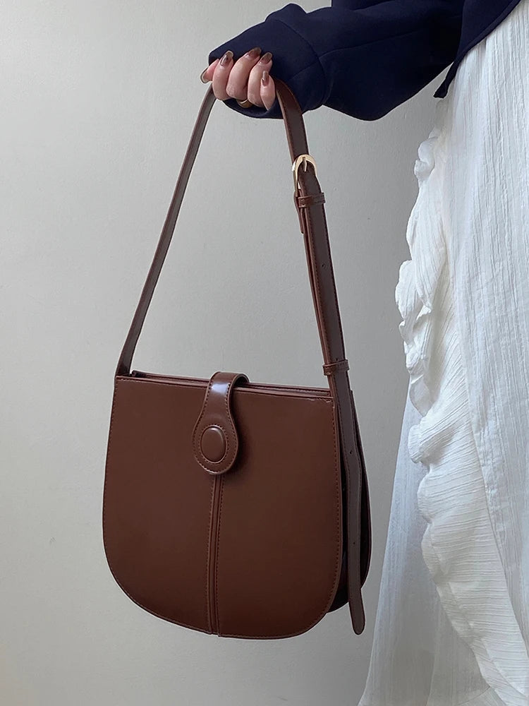 Women's Vintage Saddle Messenger Bag Large Capacity Shoulder Bucket Purse