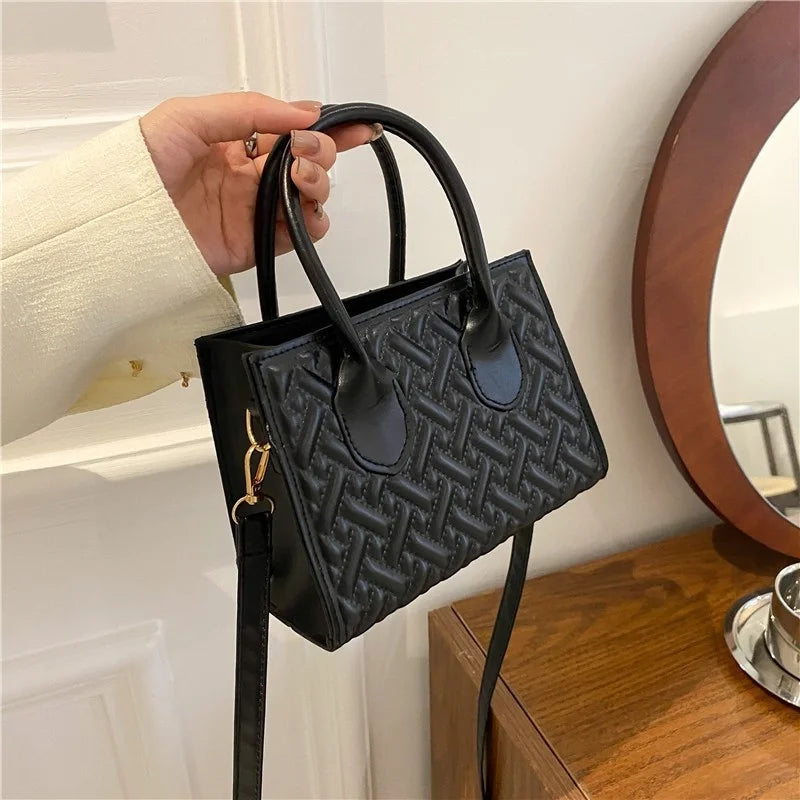 Personality Rhombic One-shoulder Portable Diagonal Bag Handbag Woman