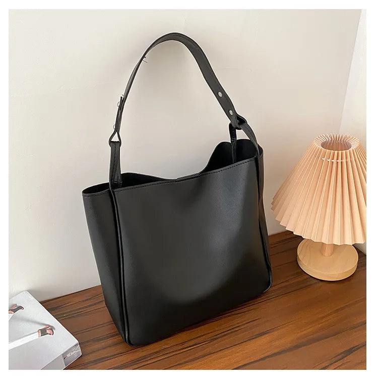 Women's Large-capacity Tote Bucket Bag