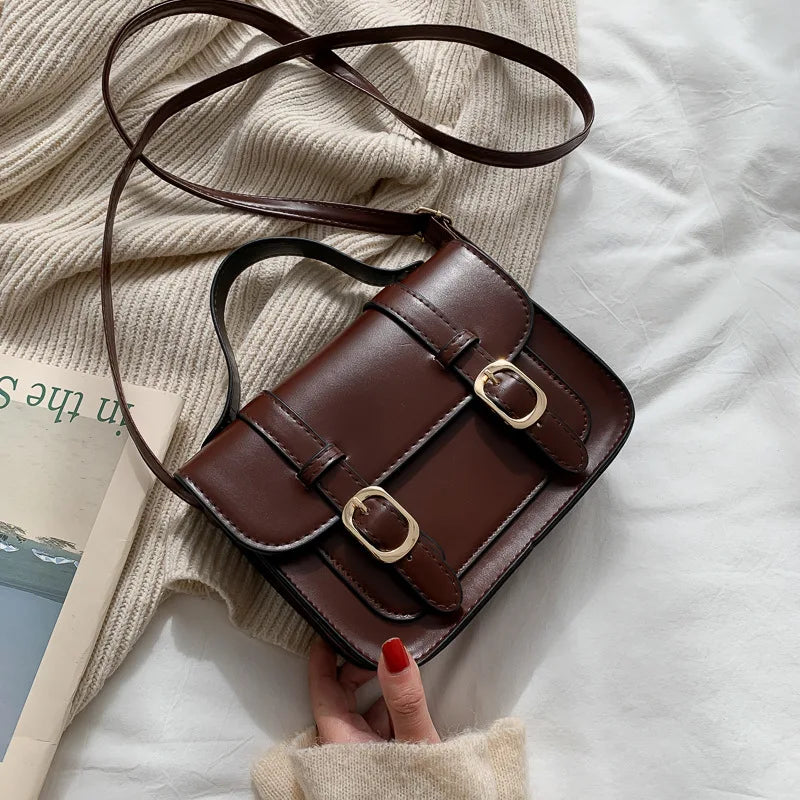 Qiaoduo Retro Winter Shoulder Bag Women Flap Lock Crossbody
