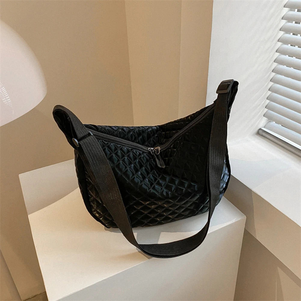 Quilted Women Crossbody Bag Nylon Winter Messenger Bag - Black