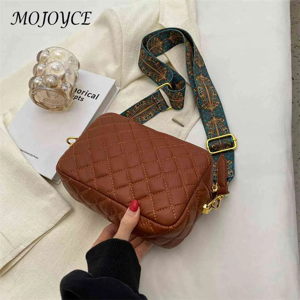 Quilted PU Leather Camera Shoulder Bag Prints Wide Strap Rhombus Pattern