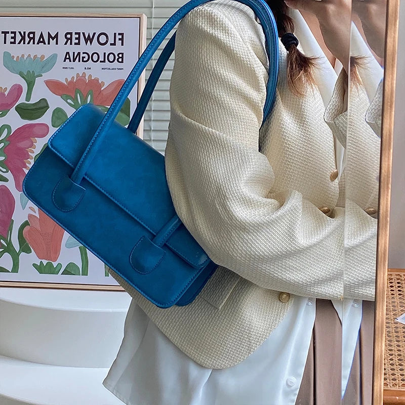 Retro Women's Underarm Bags Oil Wax Leather Ladies Tote Handbags