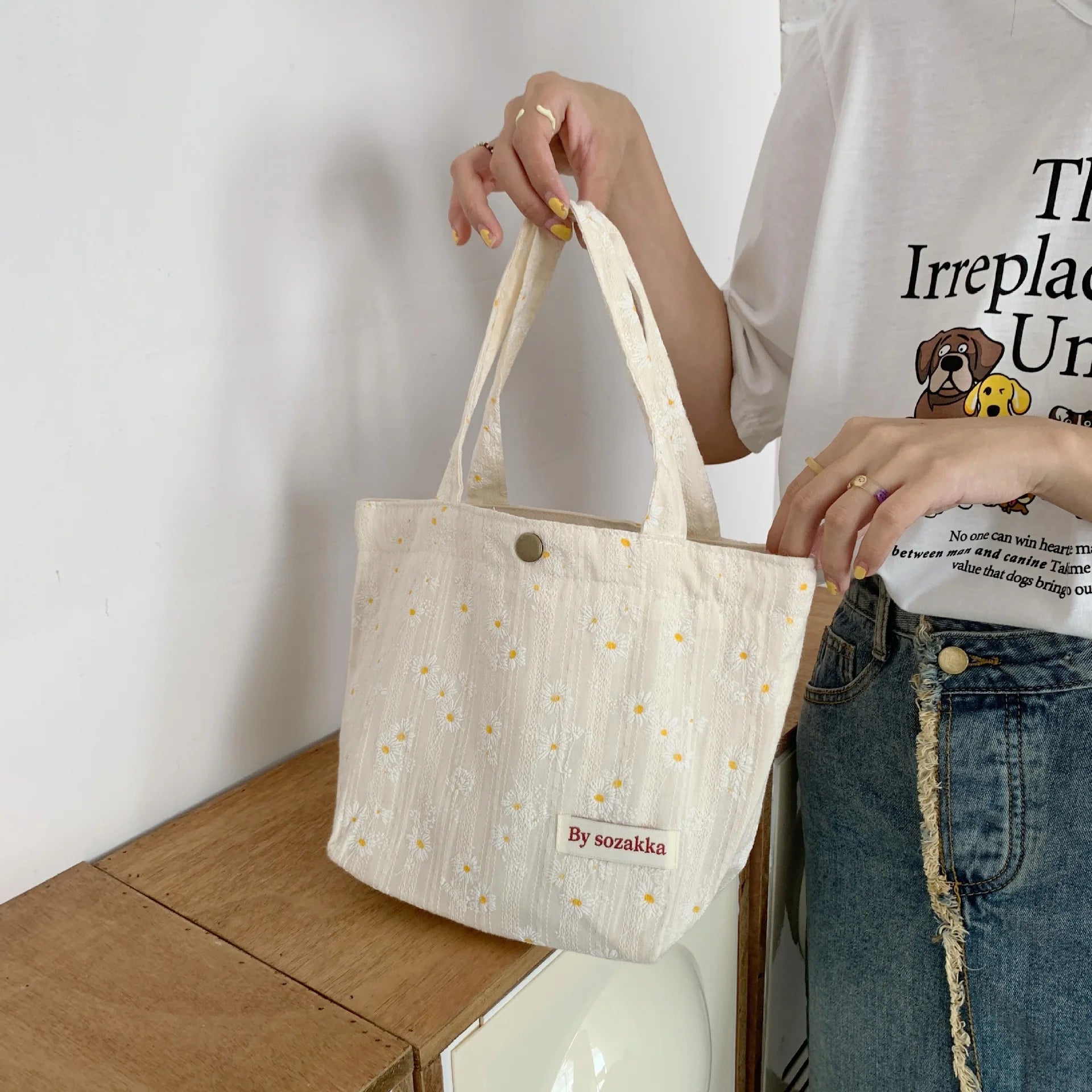Retro Flower Canvas Shoulder Bag Women's Casual Tote Bento Bag