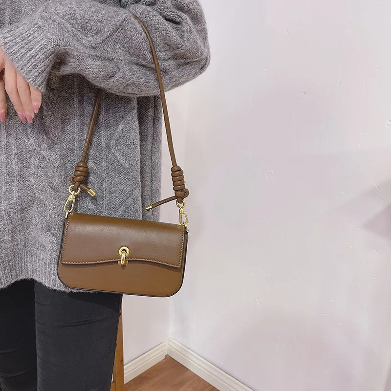 High-Texture Lock Button Women's Square Bag