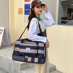 Retro Fitness Shoulder Bag Gym Large Capacity with Pockets Waterproof Handbag