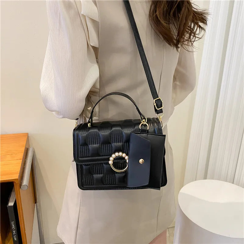 Retro Portable Small Square Bag Women's Bag Versatile Shoulder Messenger Bag