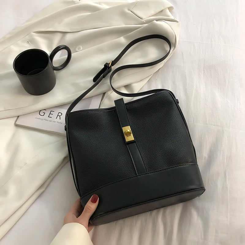 Retro Shoulder Bag Casual Bucket Crossbody Bags Solid Ladies Messenger Bag