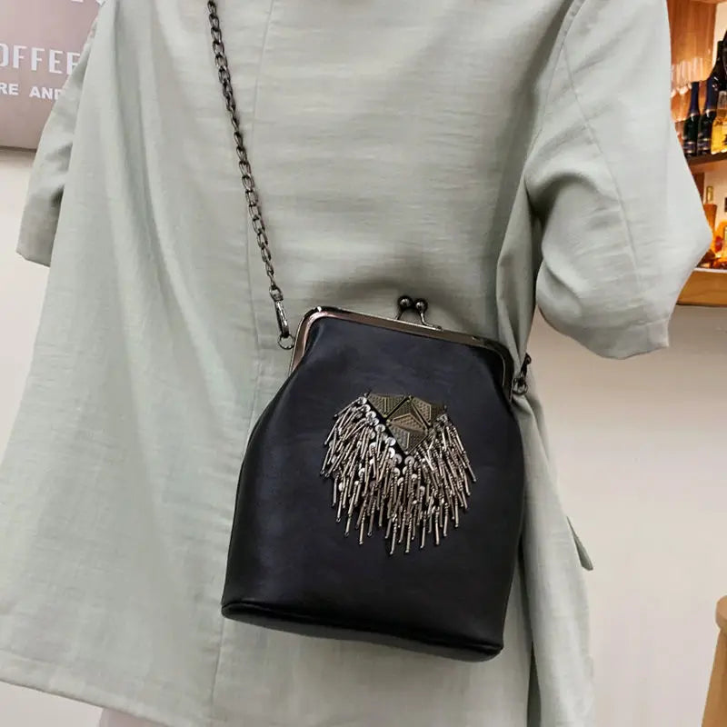 Vintage Rivet Fringe Bag Chain Women Shoulder Crossbody Bags