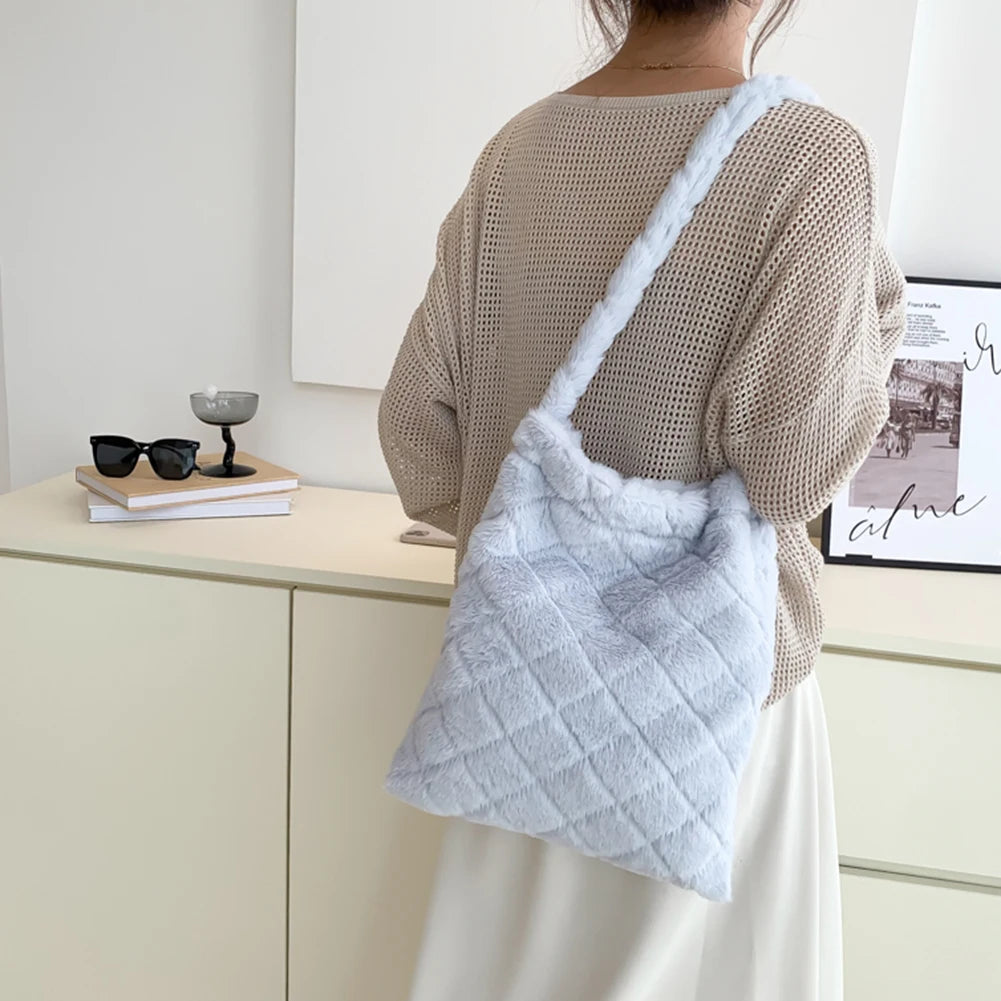 Retro Women Plush Rhombus Shoulder Bags Large Capacity Soft Fluffy Fur Tote Bags