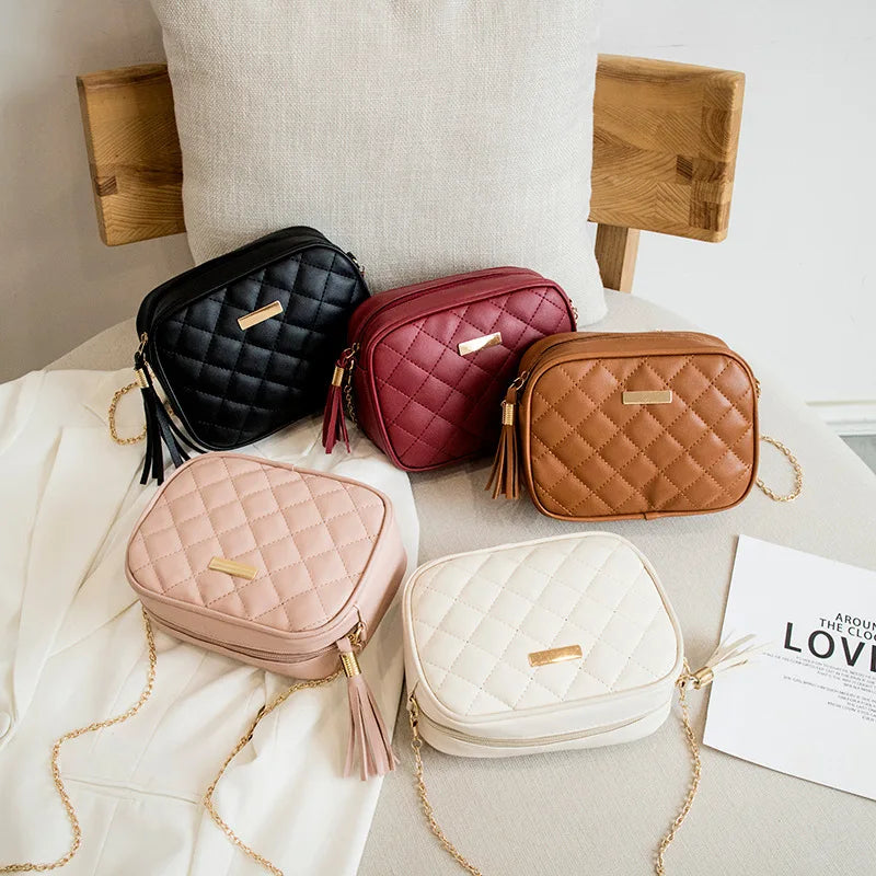 Embroidery Camera Bag Chain Square Bag Leisure Women Shoulder Bag