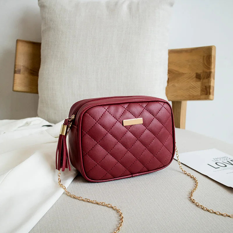 Embroidery Camera Bag Chain Square Bag Leisure Women Shoulder Bag