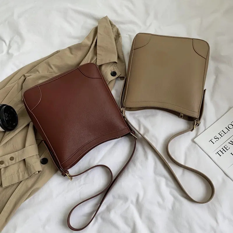Women's Shoulder Bag Large Capacity Crossbody Messenger Bucket Bags