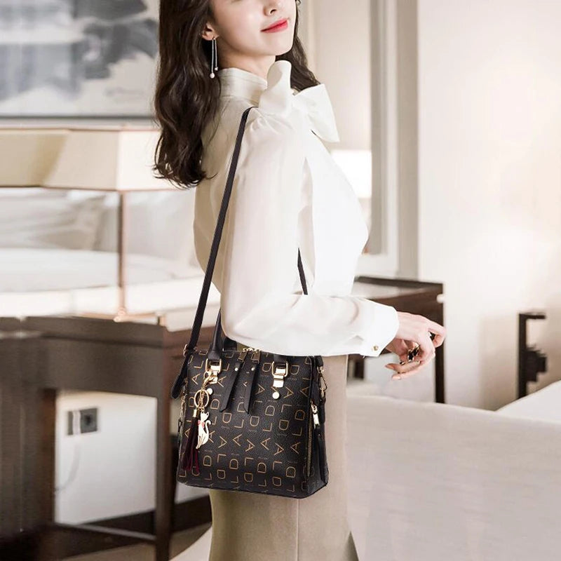 SMOOZA2022 Women's Tassel PU Leather Shoulder Bag Large Capacity HandBag