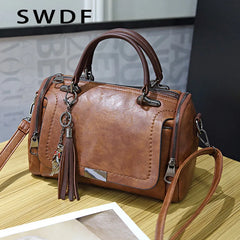 Retro PU Leather Tassel Crossbody Bag for Women