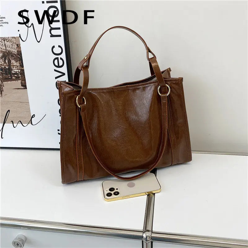 Women Oilskin Shoulder Bag Soft Leather Big Bag Casual Satchel Sac Bolsa