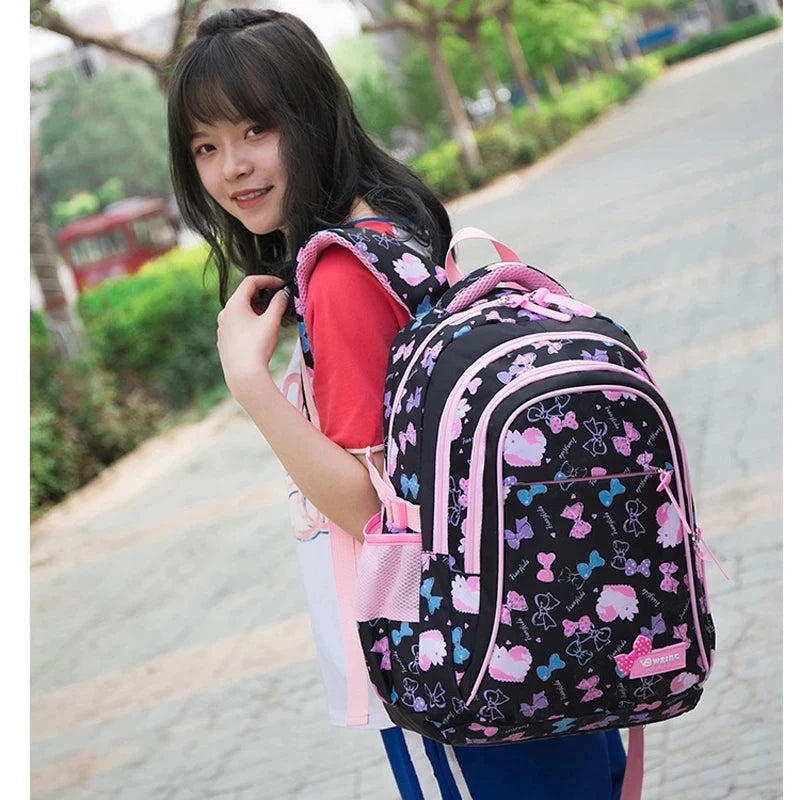 Kids School Bags Lightweight Waterproof Backpacks for Teenagers Boys and Girls