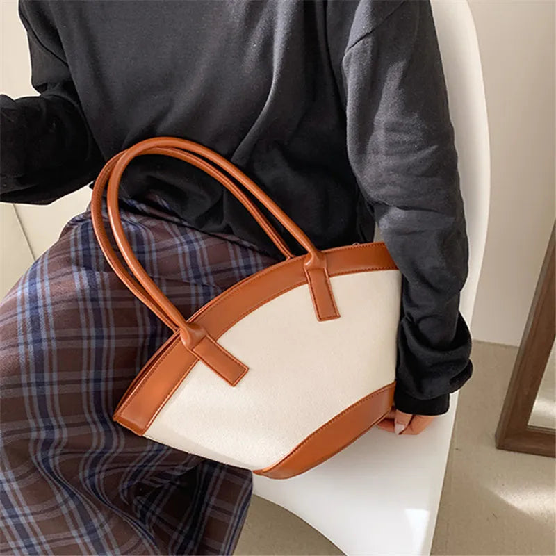 Fan-shaped Shell Handbag Shoulder Bag for Autumn/Winter