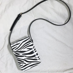 Casual PU Shoulder Bag for Women - Stylish Purse for Any Occasion