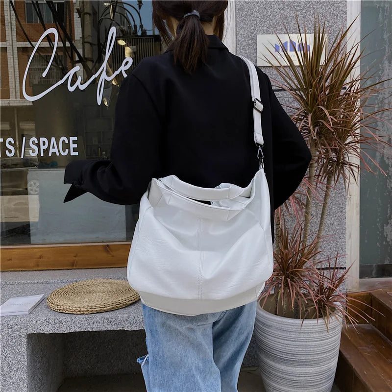 Large-capacity Women's Shoulder Bag