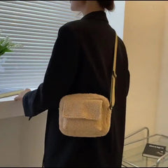 Winter Fluffy Fur Women's Crossbody Bag Small Lambs Wool Plush Fabric Shoulder