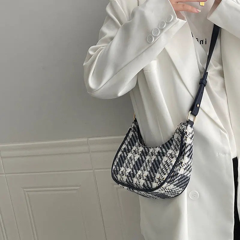 Plaid Woolen Vintage Shoulder Bag Crossbody Half Moon Students All-match