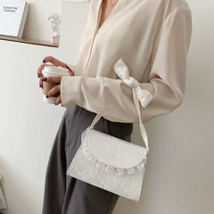 Shoulder Bags Women PU Leather Lace Bow Sweet Ladies Flaps Vintage Chain-bag