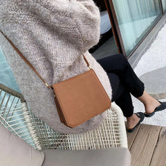 Shoulder Bags Women PU Vintage High Street Solid OL Retro Shopping Flap-bag