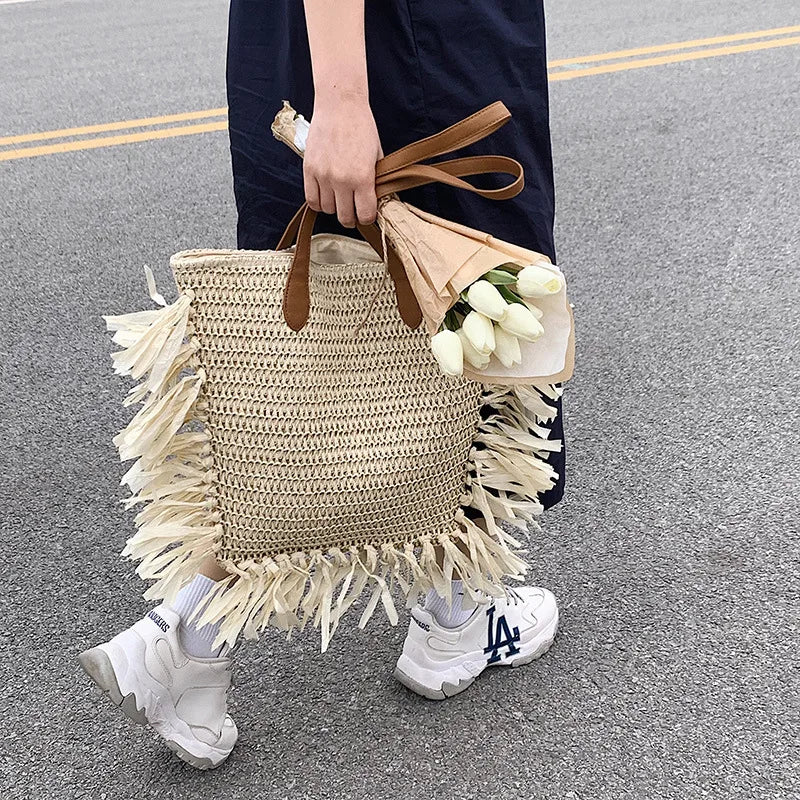 Bohemian Straw Shoulder Bag Tassel Handbag Large Capacity Beach Travel Purse