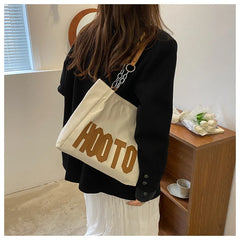 Fashionable Shoulder Bag with Large Capacity