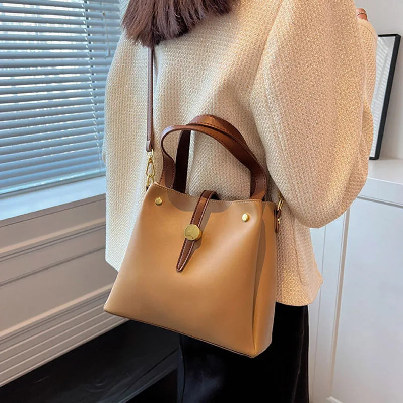 Small Flap Shoulder Bags for Women Crossbody Underarm Handbags