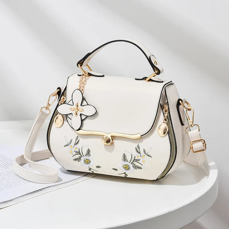 Fashionable Girl Shoulder Bag Autumn All-match Handbag Female