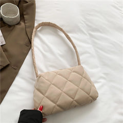 Quilted Cotton-Padded Underarm Bag Women Casual Handbag Autumn Winter Shoulder B