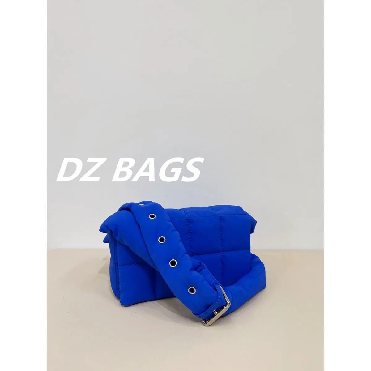 Red Woven Pillow Bag Autumn Winter Women's Shoulder Messenger Down Bag