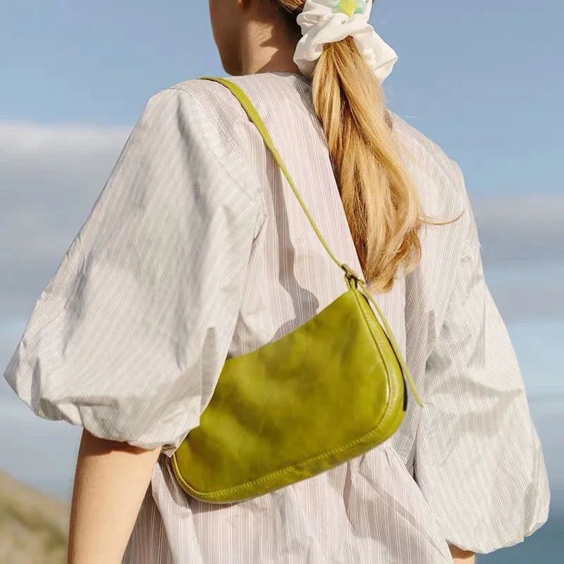 Oil Wax Leather Underarm Bag French Style Portable Small Bag