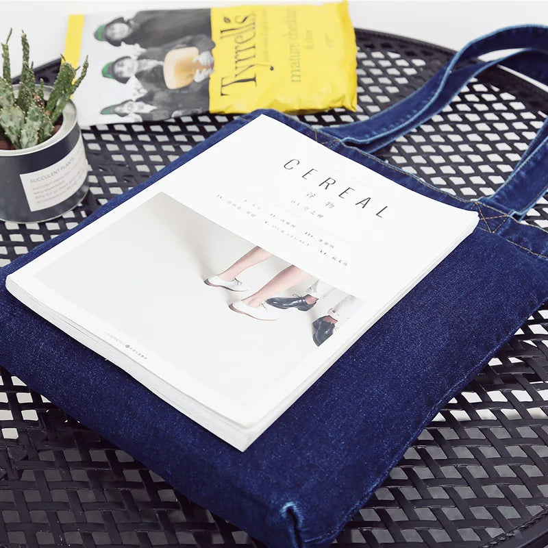 Soft Denim Ripped Zipper Shoulder Bag Female Student Lightweight Tote Bag