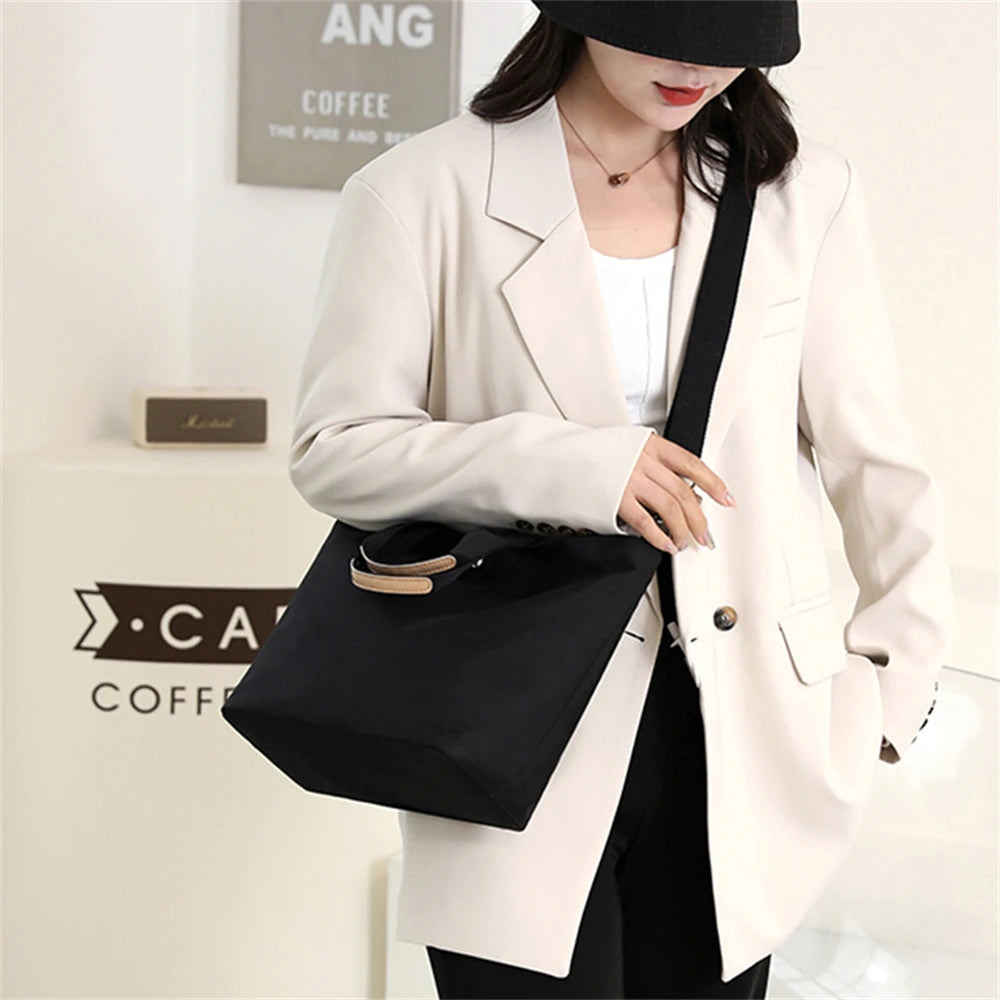 Solid Nylon Women's Shoulder Bag Multifunctional