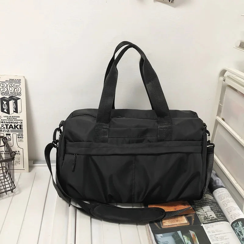 Large Capacity Sports Training Bag Travel Bag for Men and Women