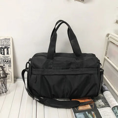 Large Capacity Sports Training Bag Travel Bag for Men and Women